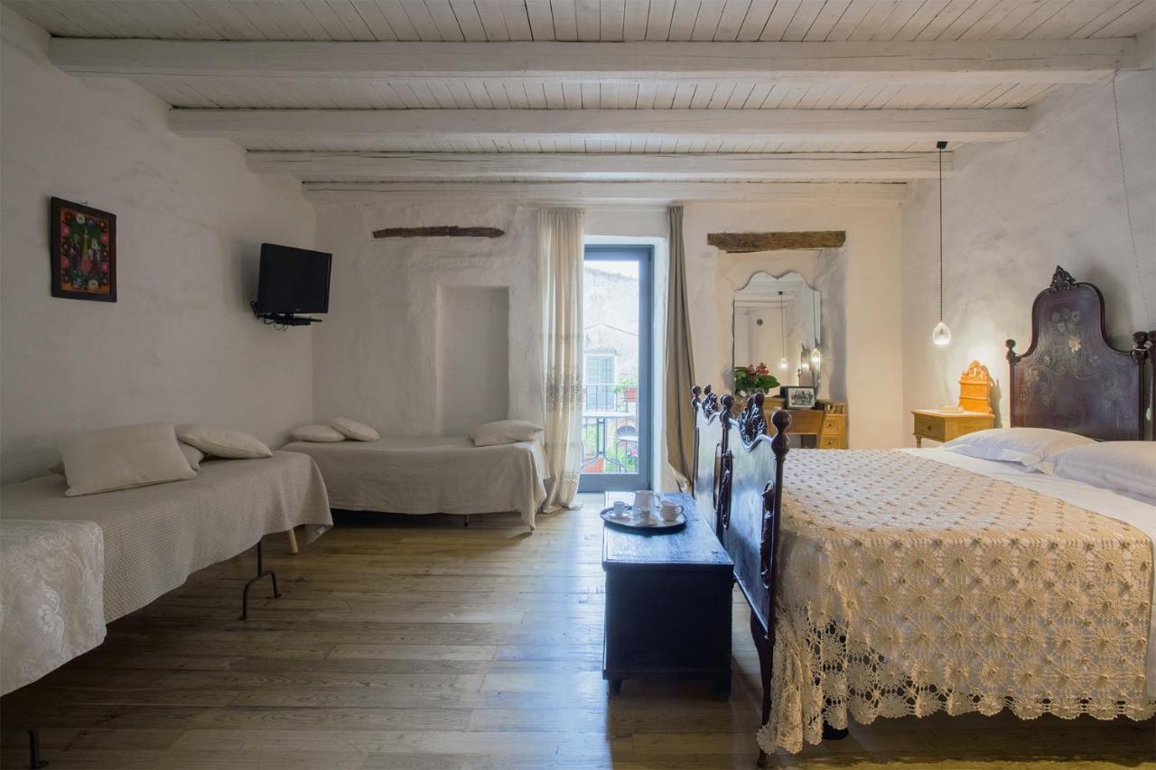 Wundergarten Dimora Dei Frati Gratteri Dış mekan fotoğraf